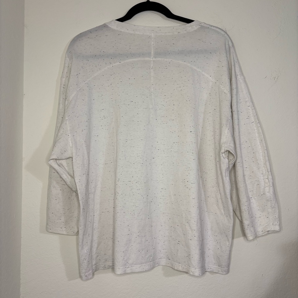 Lululemon LA Relaxed 3/4 Sleeve Crew Neck Top Size 10 - Picture 6 of 12
